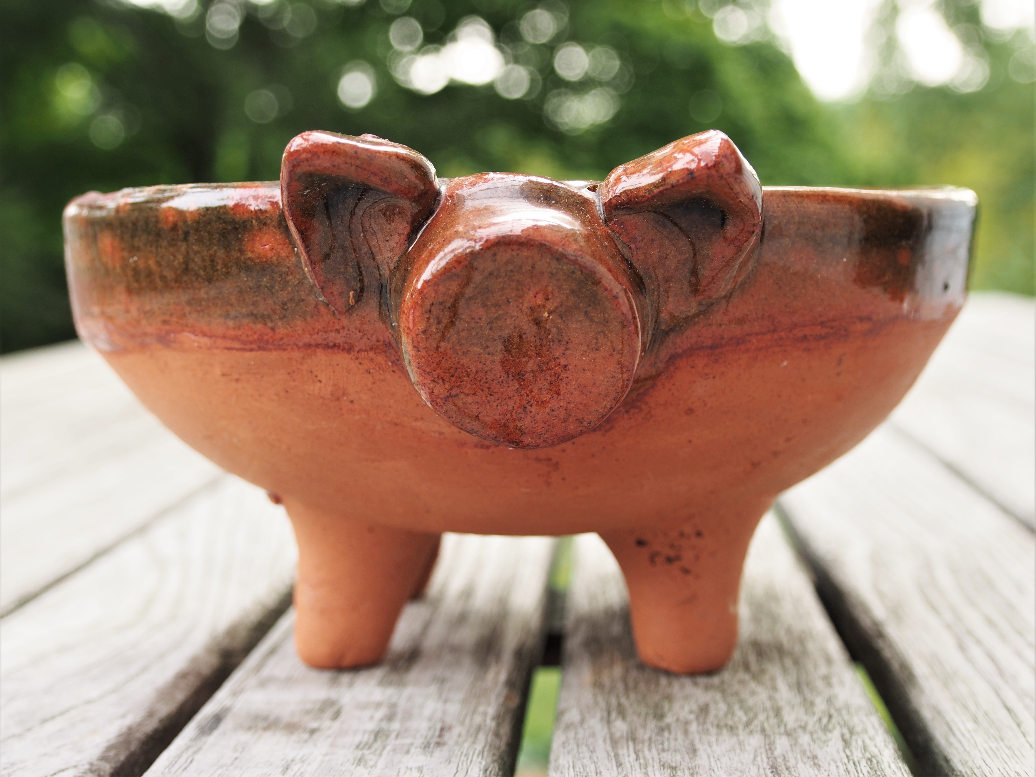 TABLETOP: MICHOACAN SALSA PIG