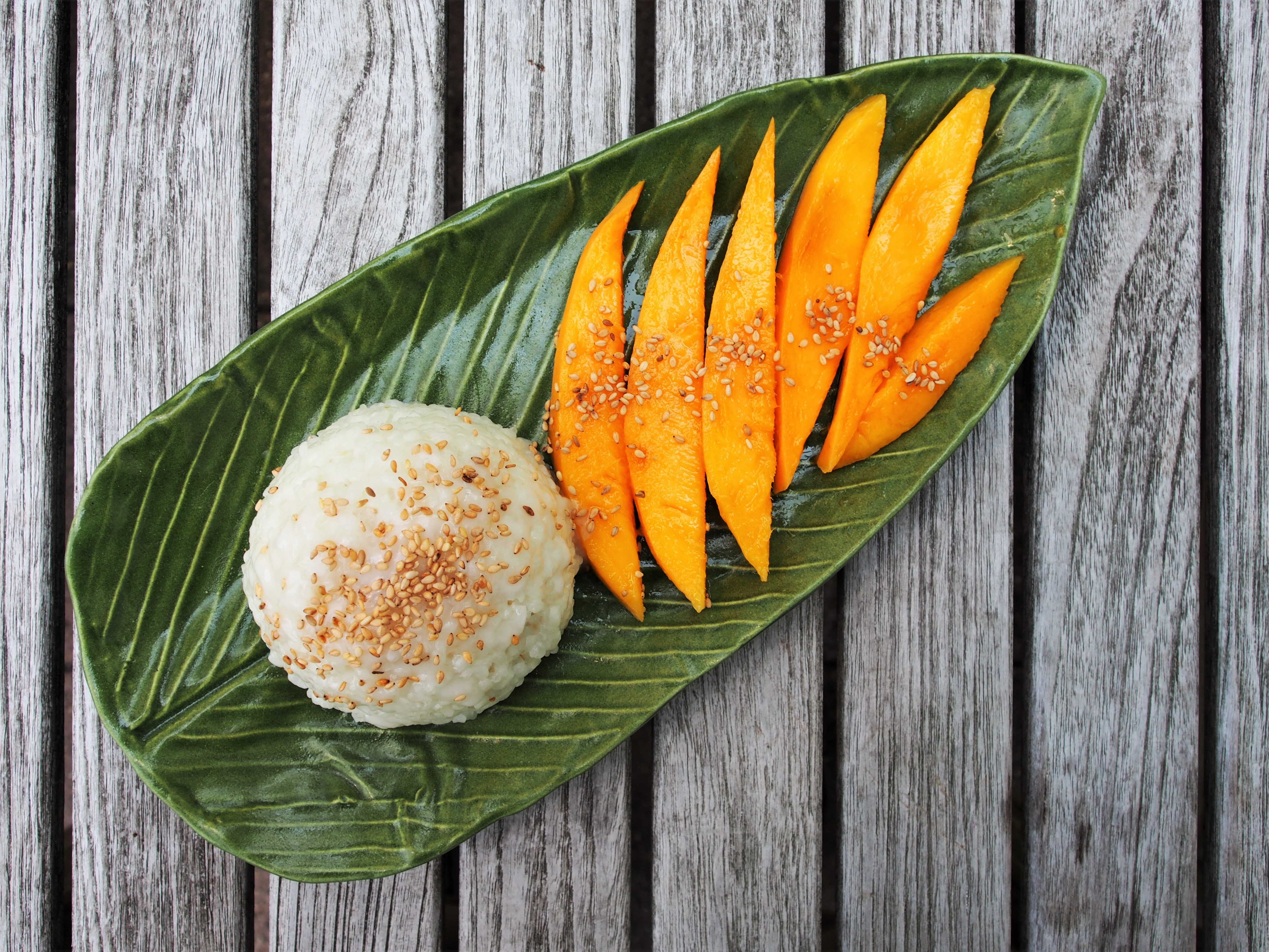 THAI STICKY RICE WITH MANGO