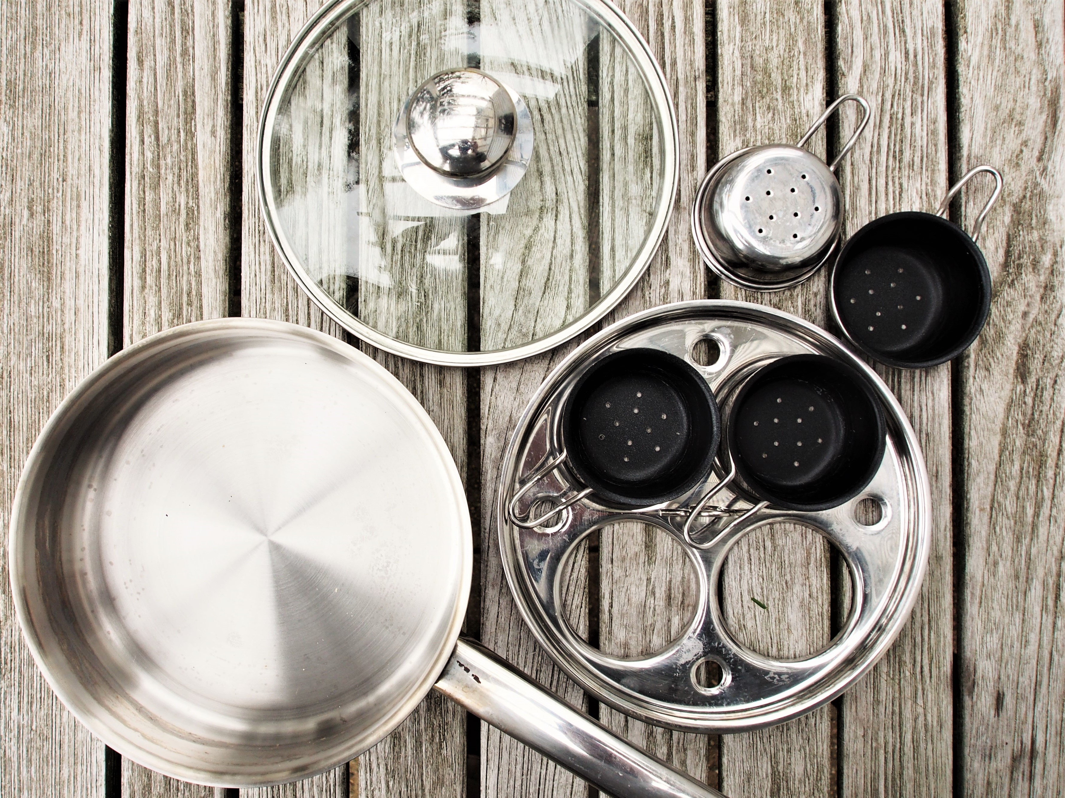 COOKWARE: Demeyere Egg Poaching Pan