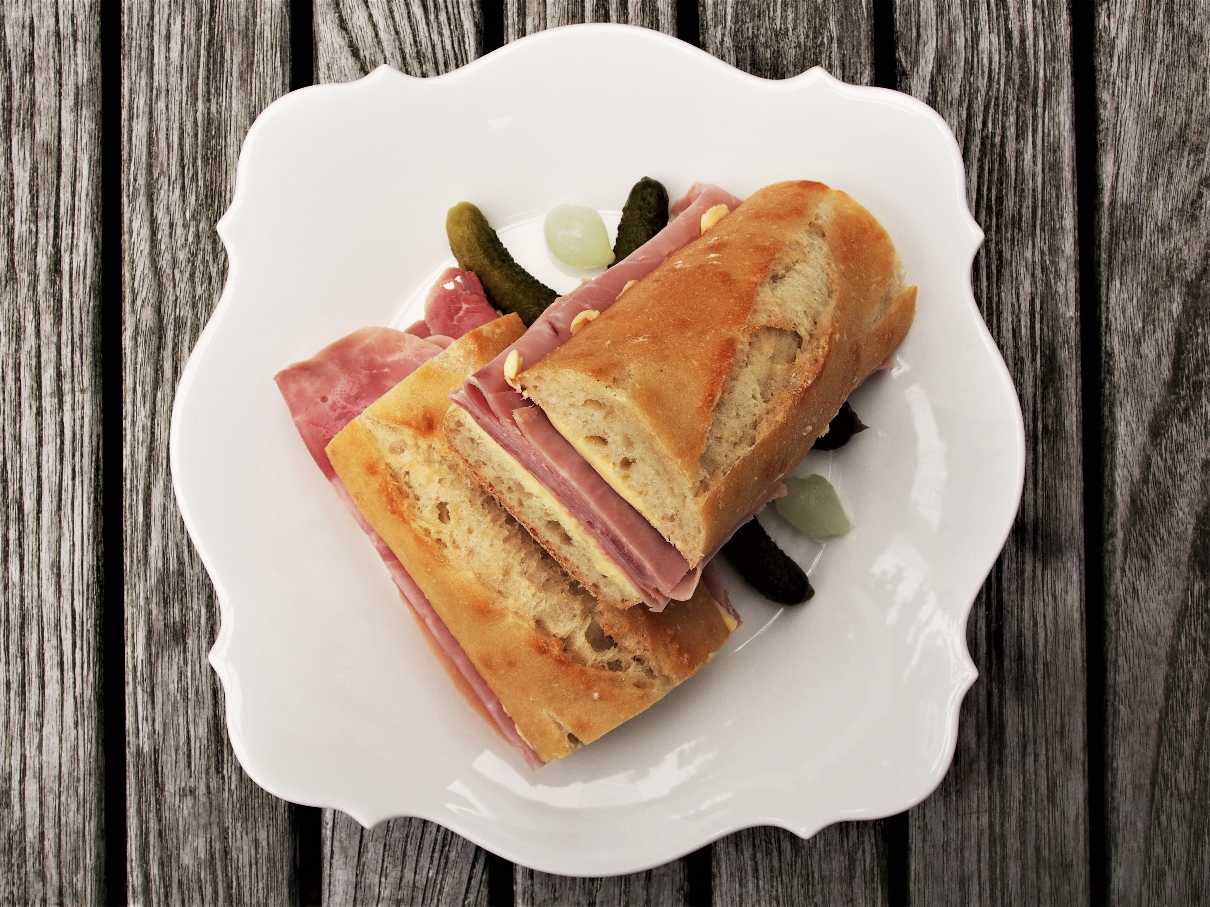 PARISIAN JAMBON BEURRE