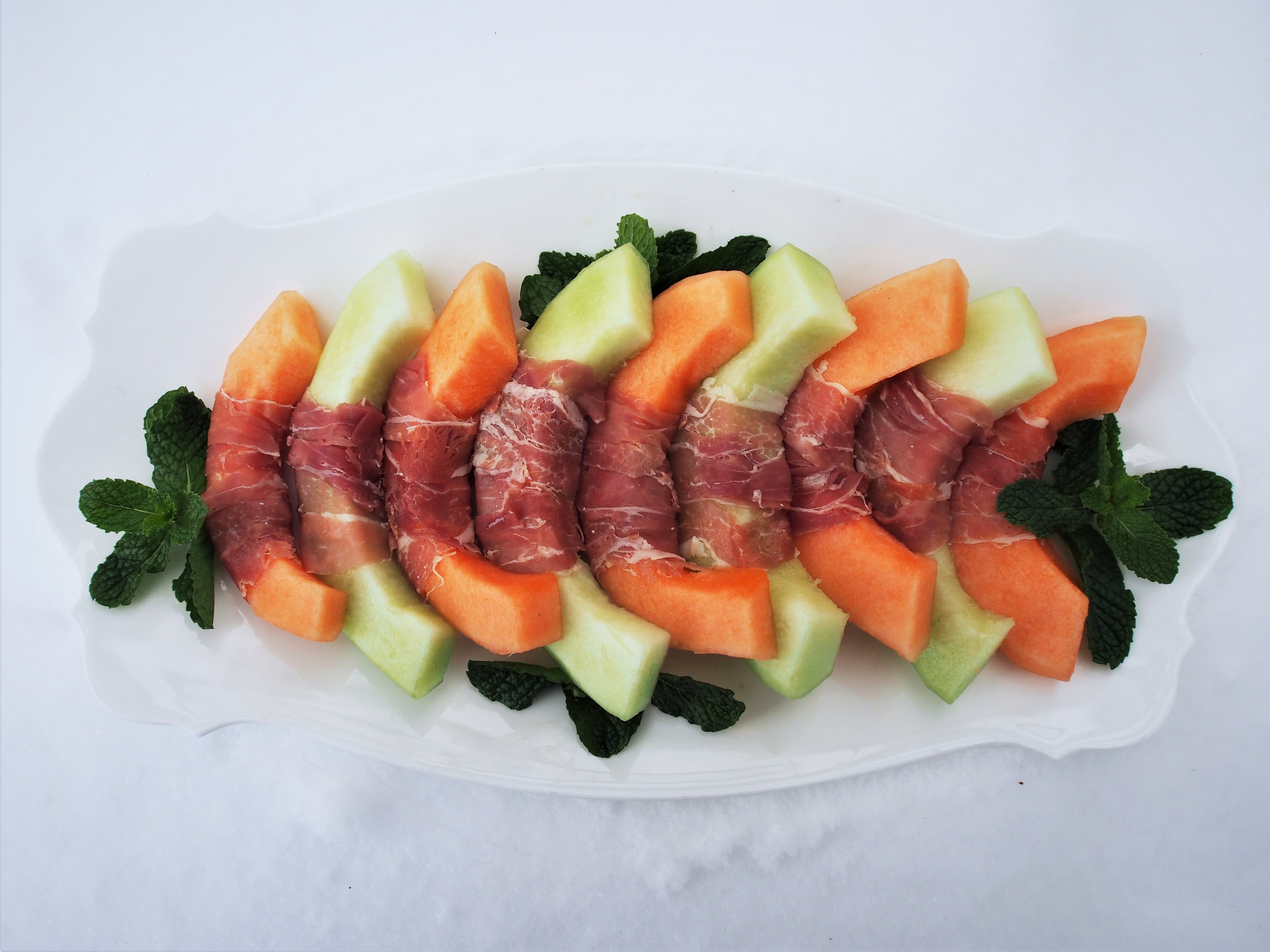 MELON WITH PROSCIUTTO