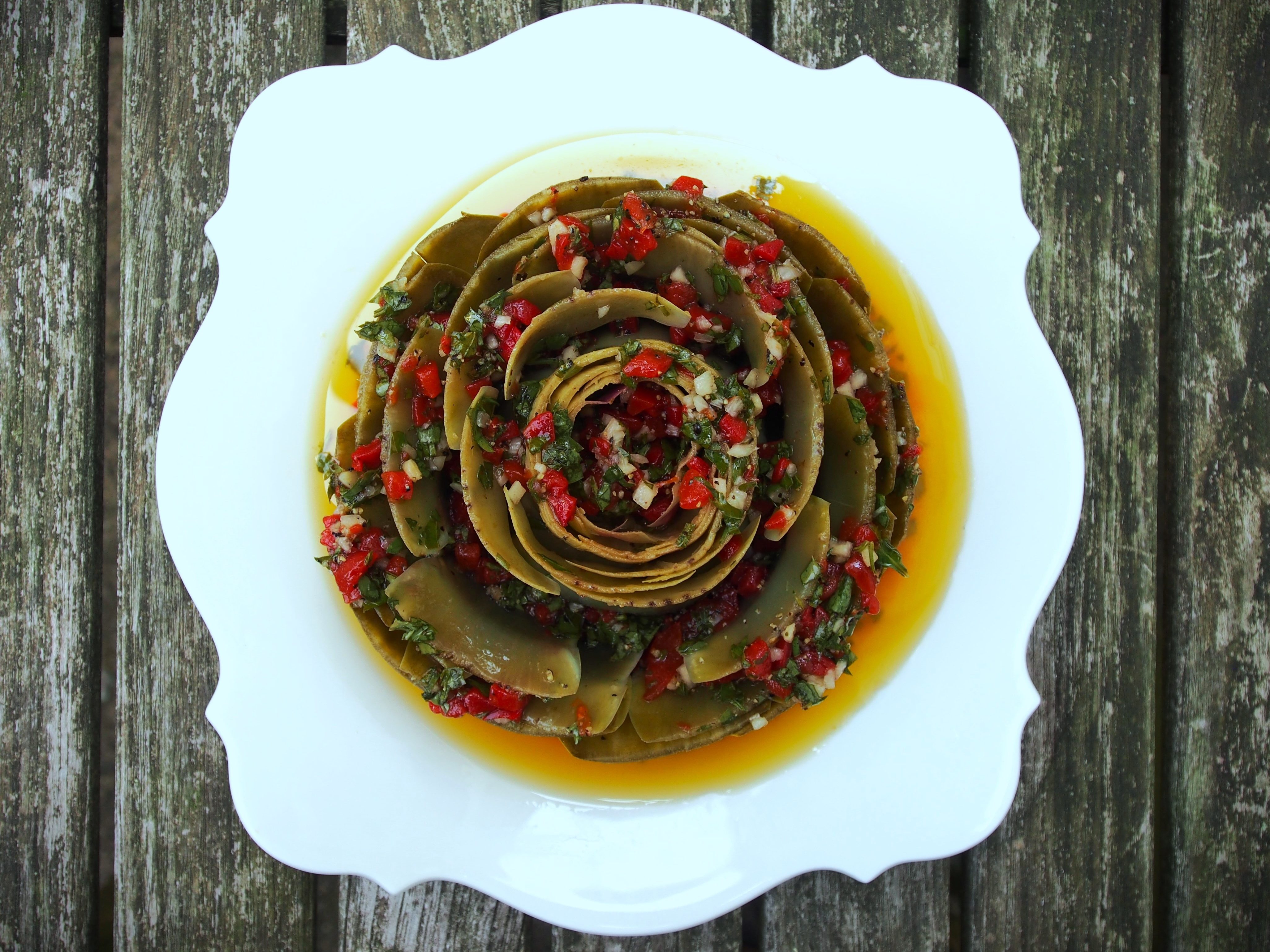 ARTICHOKES WITH GARLIC PIMIENTO VINAIGRETTE