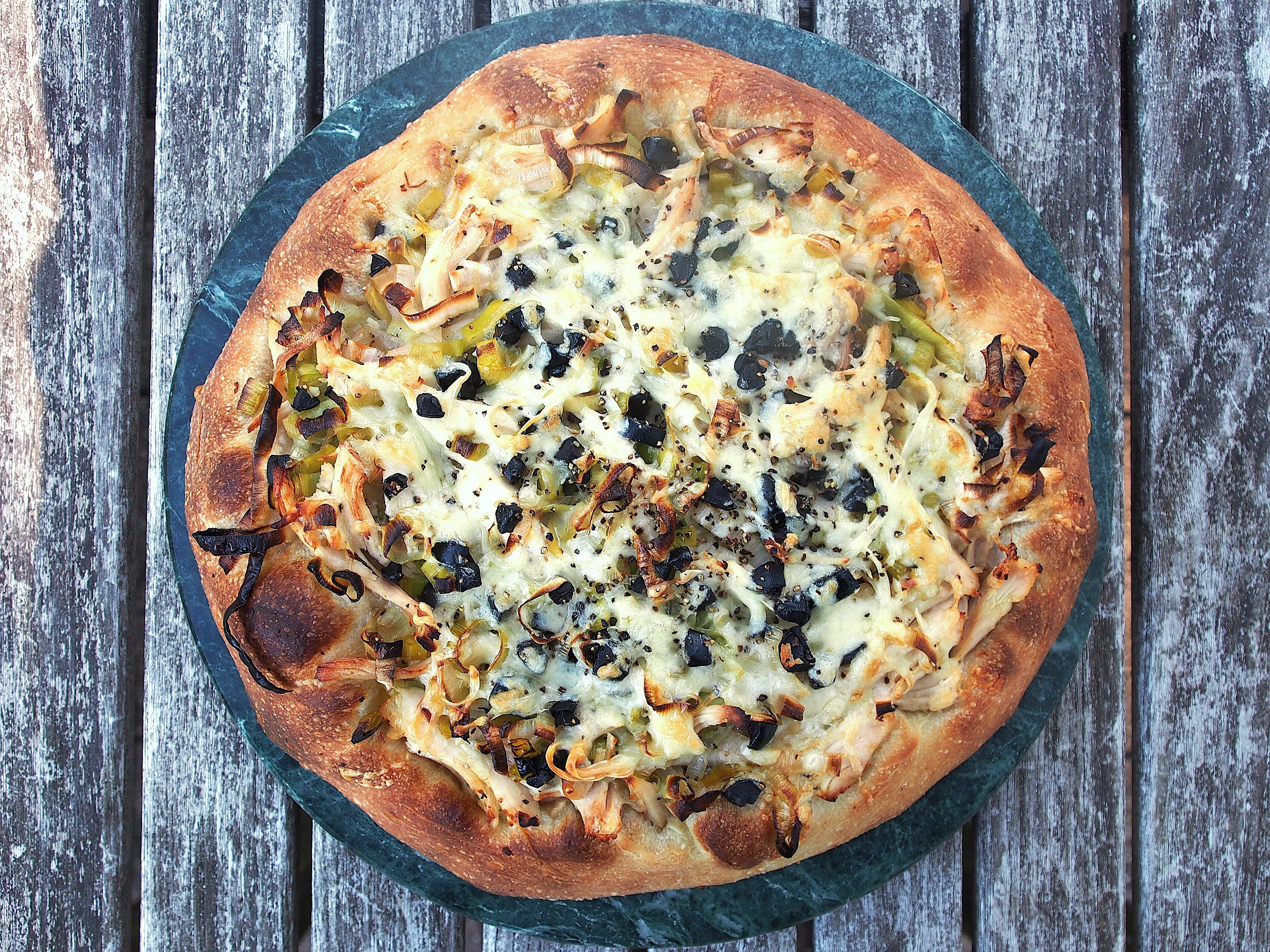 ROASTED CHICKEN AND LEEK PIZZA